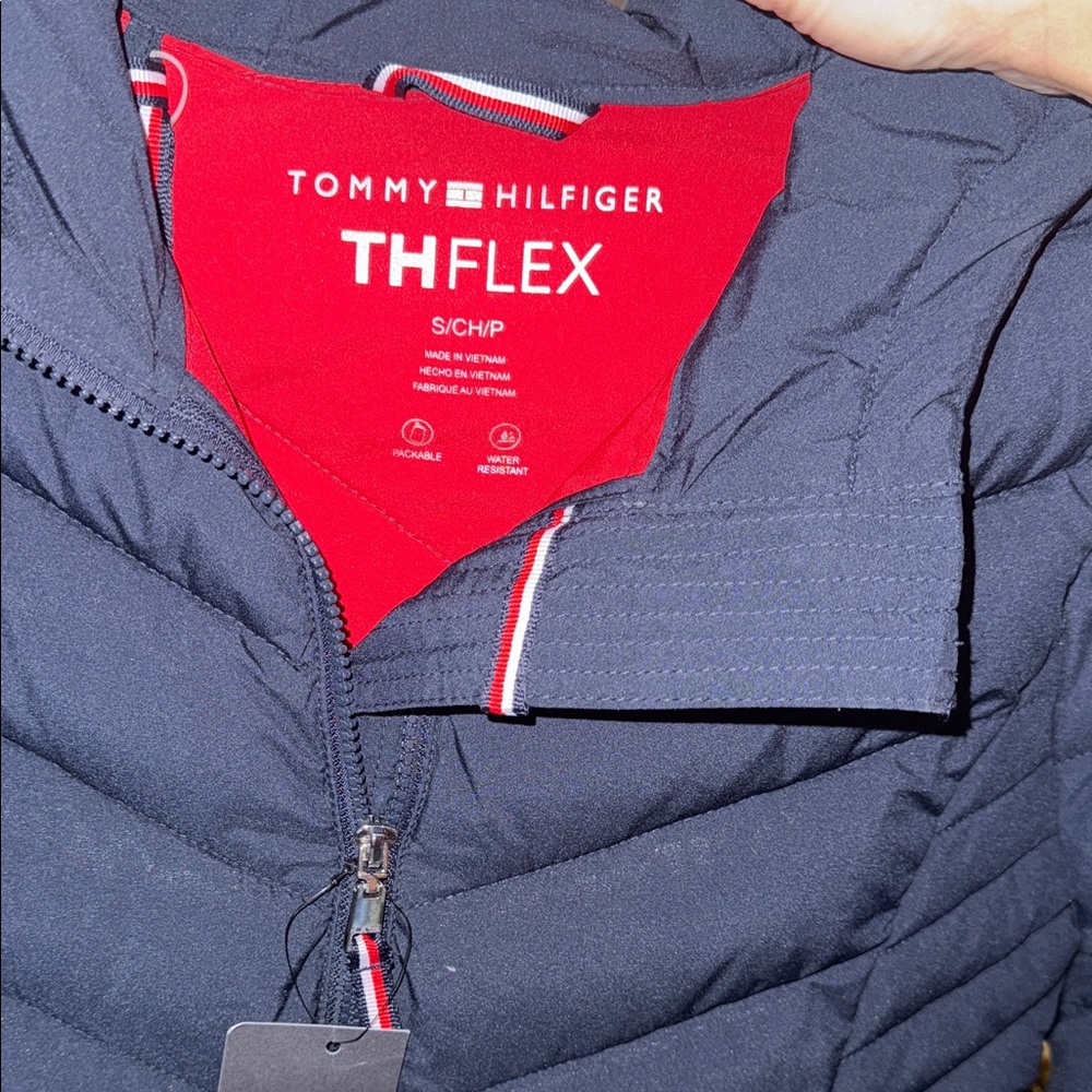 Tommy Hilfiger Women's Dark Blue Puffer Jacket NWT - Picture 9 of 9